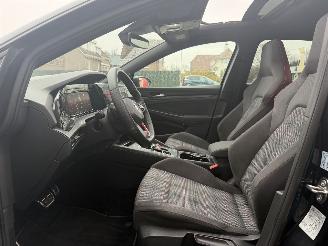 Volkswagen Golf 2.0 GTI 245 PK PANO picture 12