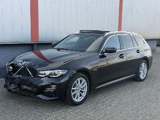 BMW 3-serie 330e TOURING 215KW AUT X-DRIVE picture 31