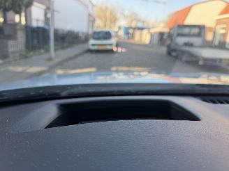 Mazda 3 2.0 e-SkyActiv-G M Hybrid 150 Sportive picture 30