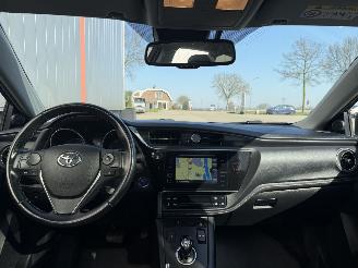 Toyota Auris Touring Sports 1.8 Hybrid Dynamic picture 13