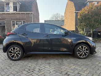 Toyota Yaris YARIS HYBRID 1.5 67KW AUTOMAAT picture 6