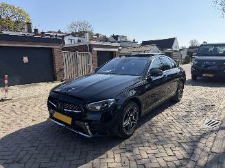krockskadad bil auto Mercedes E-klasse 300de 4 Matic AMG PANO 2020/1