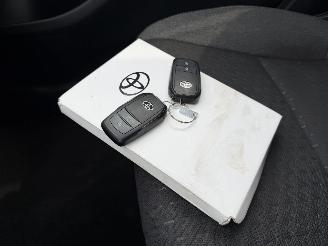 Toyota Yaris Cross 1.5 Hybrid 115 First Edition NAP NL AUTO! picture 20