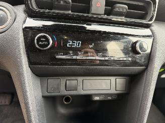 Toyota Yaris Cross 1.5 Hybrid 115 First Edition NAP NL AUTO! picture 19