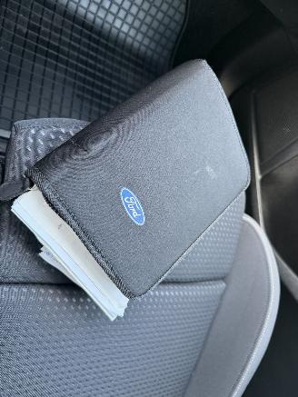 Ford Focus Turnier cool & connect 1.5 picture 18