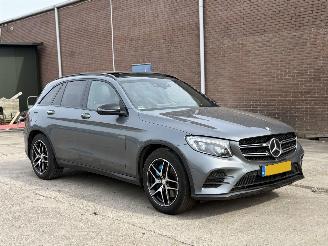 uszkodzony samochody osobowe Mercedes GLC 350e 4MATIC AMG PANO 2016/1