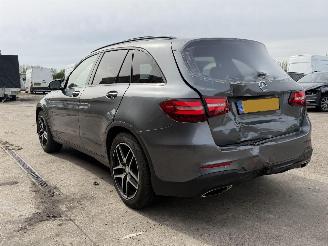 Mercedes GLC 350e 4MATIC AMG PANO picture 7