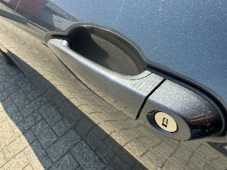 BMW 3-serie 330d xDrive picture 27