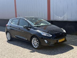 uszkodzony samochody osobowe Ford Fiesta 1.0 EcoBoost Titanium 2018/1