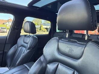 Audi Q7 3.0 TDI quattro S LINE PANO picture 16