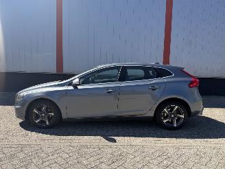 Volvo V-40 2.0 D2 R Design NAP picture 20