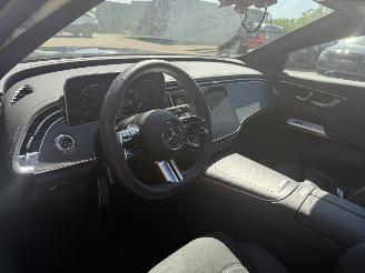Mercedes E-klasse E220d LIMO AMG PANO picture 24
