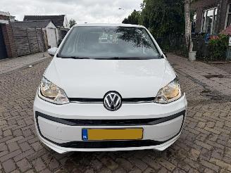 Volkswagen Up! 1.0 BMT move up! picture 3