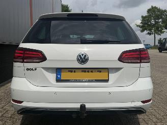 Volkswagen Golf 1.6 TDI Comfortline AUTOMAAT EURO 6 picture 3