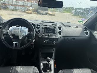 Volkswagen Tiguan 1.4 TSI Sport & Style picture 17