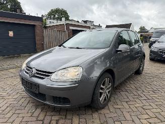 Volkswagen Golf 1.9 TDI picture 2