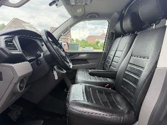 Volkswagen Transporter 2.0 TDI L2H3 30 AUTOMAAT picture 11