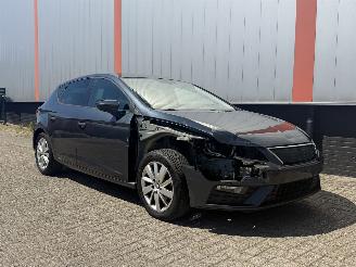 Unfallwagen Seat Leon 1.0 TSI FR AUTOMAAT 2019/1