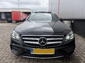 Mercedes E-klasse E350d 4 MATIC LUCHTVERING picture 8