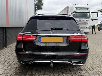 Mercedes E-klasse E350d 4 MATIC LUCHTVERING picture 3