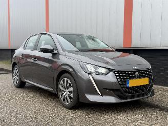 krockskadad bil auto Peugeot 208 1.2. PureTech NAP 2020/1