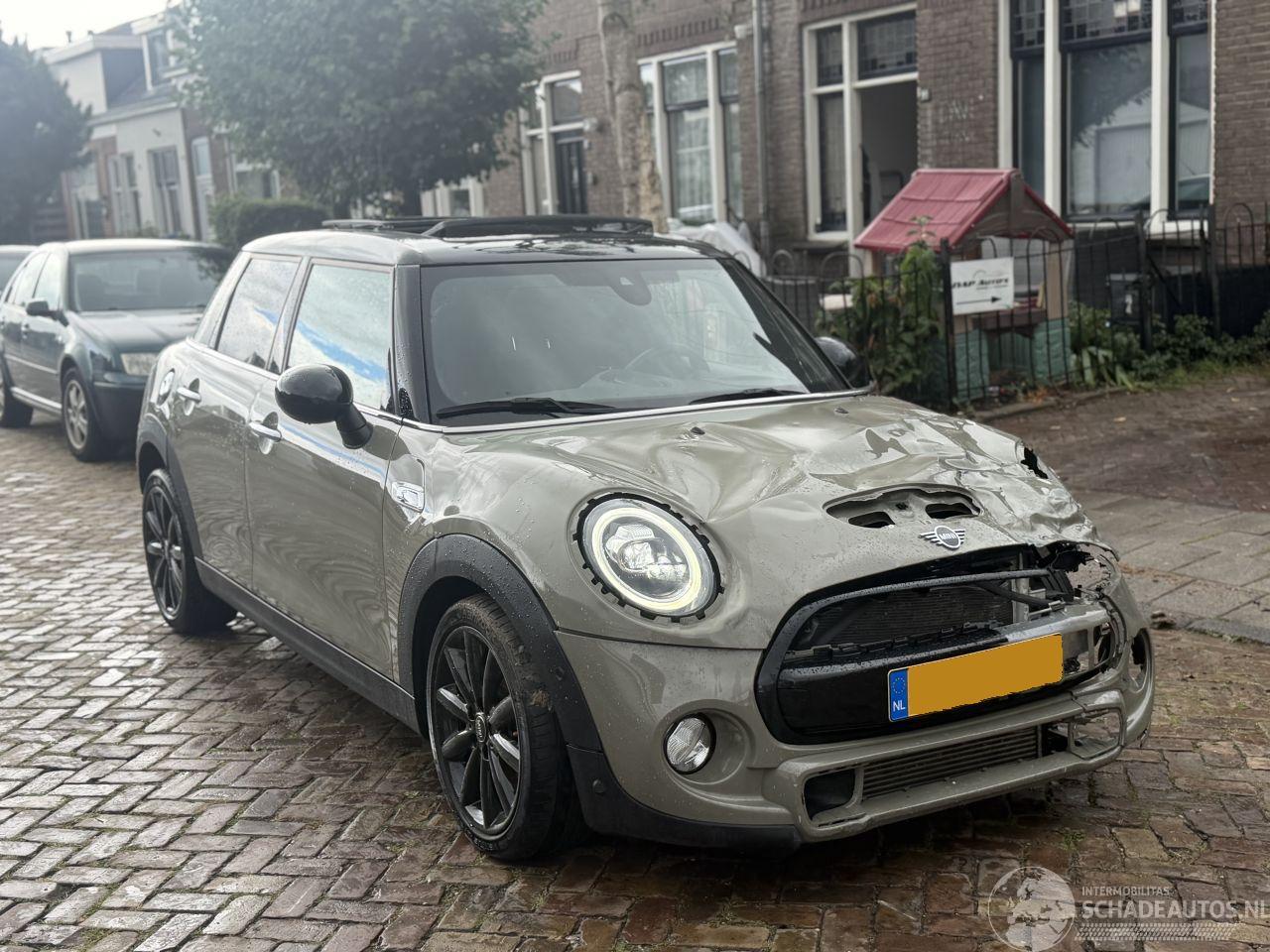 Mini Cooper S 2.0 Cooper S Chili HARMON PANO NAP!