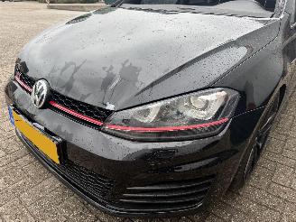 Volkswagen Golf 2.0 TSI GTI PERFORMANCE picture 6