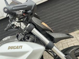 Ducati Hypermotard 821 picture 10