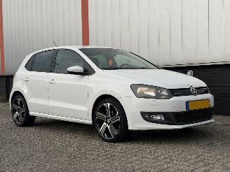 Schadeauto Volkswagen Polo 1.2 TDI Bluemotion 2012/1
