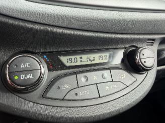 Toyota Yaris 1.5 Full Hybrid NAP KILOMETERS!!!!!!! picture 15