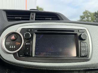 Toyota Yaris 1.5 Full Hybrid NAP KILOMETERS!!!!!!! picture 16