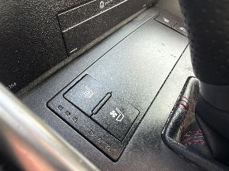 Lexus IS G Sport 300h Hybrid picture 18