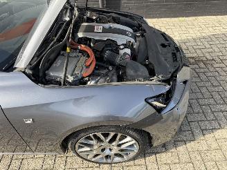 Lexus IS G Sport 300h Hybrid picture 9