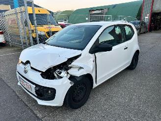 Salvage car Volkswagen Up 1.0 2012/6