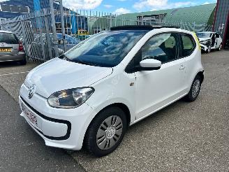 Salvage car Volkswagen Up 1.0 PANO 2012/4