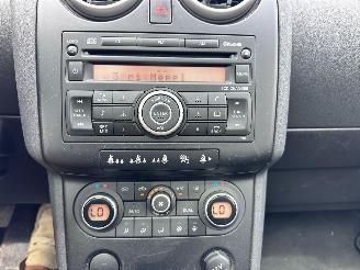 Nissan Qashqai 2.0 TEKNA PACK / PANO picture 11