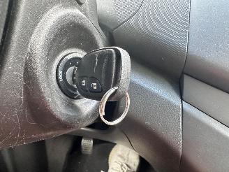 Chevrolet Spark 1.0 16V LT picture 10