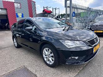 Seat Leon 1.6 TDI / ST picture 3