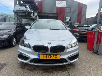 BMW 2-serie Gran tourer 216d luxury picture 2