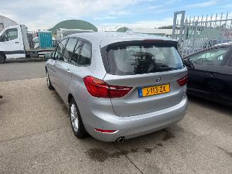 BMW 2-serie Gran tourer 216d luxury picture 5