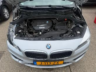 BMW 2-serie Gran tourer 216d luxury picture 13