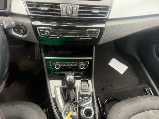 BMW 2-serie Gran tourer 216d luxury picture 8
