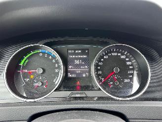 Volkswagen Golf 1.4 TSI / GTE / DSG picture 9
