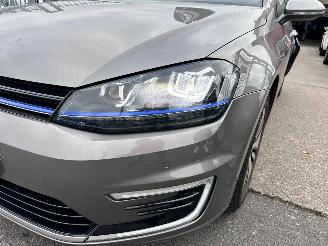 Volkswagen Golf 1.4 TSI / GTE / DSG picture 17