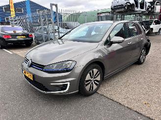krockskadad bil auto Volkswagen Golf 1.4 TSI / GTE / DSG 2015/5