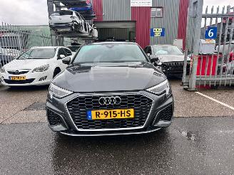 Audi A3 30 TFSI SPORTBACK SLINE picture 2