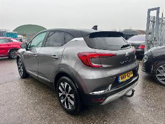 Renault Captur 1.6 E-TECH FULL HYBRID 145 TECHNO picture 6