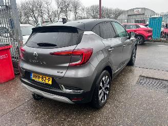 Renault Captur 1.6 E-TECH FULL HYBRID 145 TECHNO picture 4