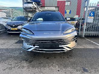 damaged passenger cars BYD SEAL 1.5 HYBRIDE / AUTOMAAT/ PANO 2025/5