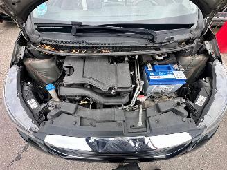 Peugeot 108 1.0 e-VTi ALLURE TOP! picture 13